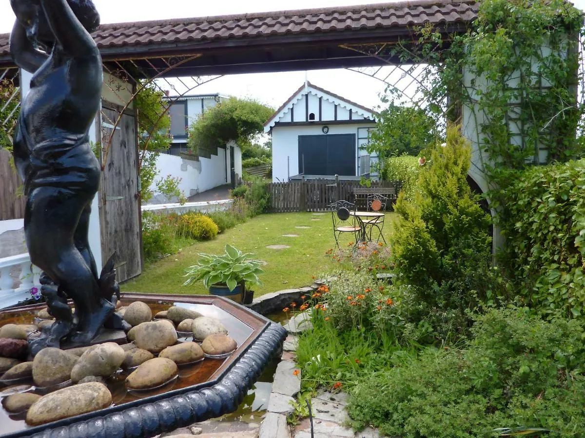 Banfield Lodge For Gower Swansea